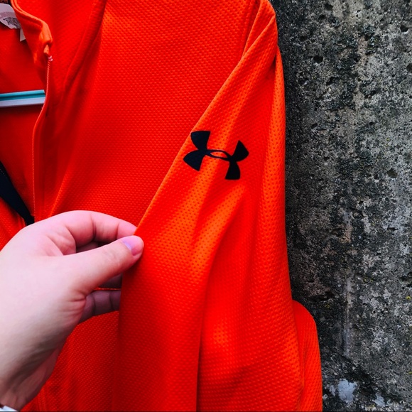 Men’s Under Armour Reflex Warm Up Jacket - Picture 3 of 8